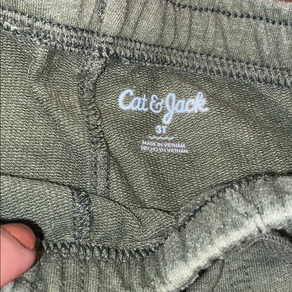 3T athletic shorts - Picture 2 of 2